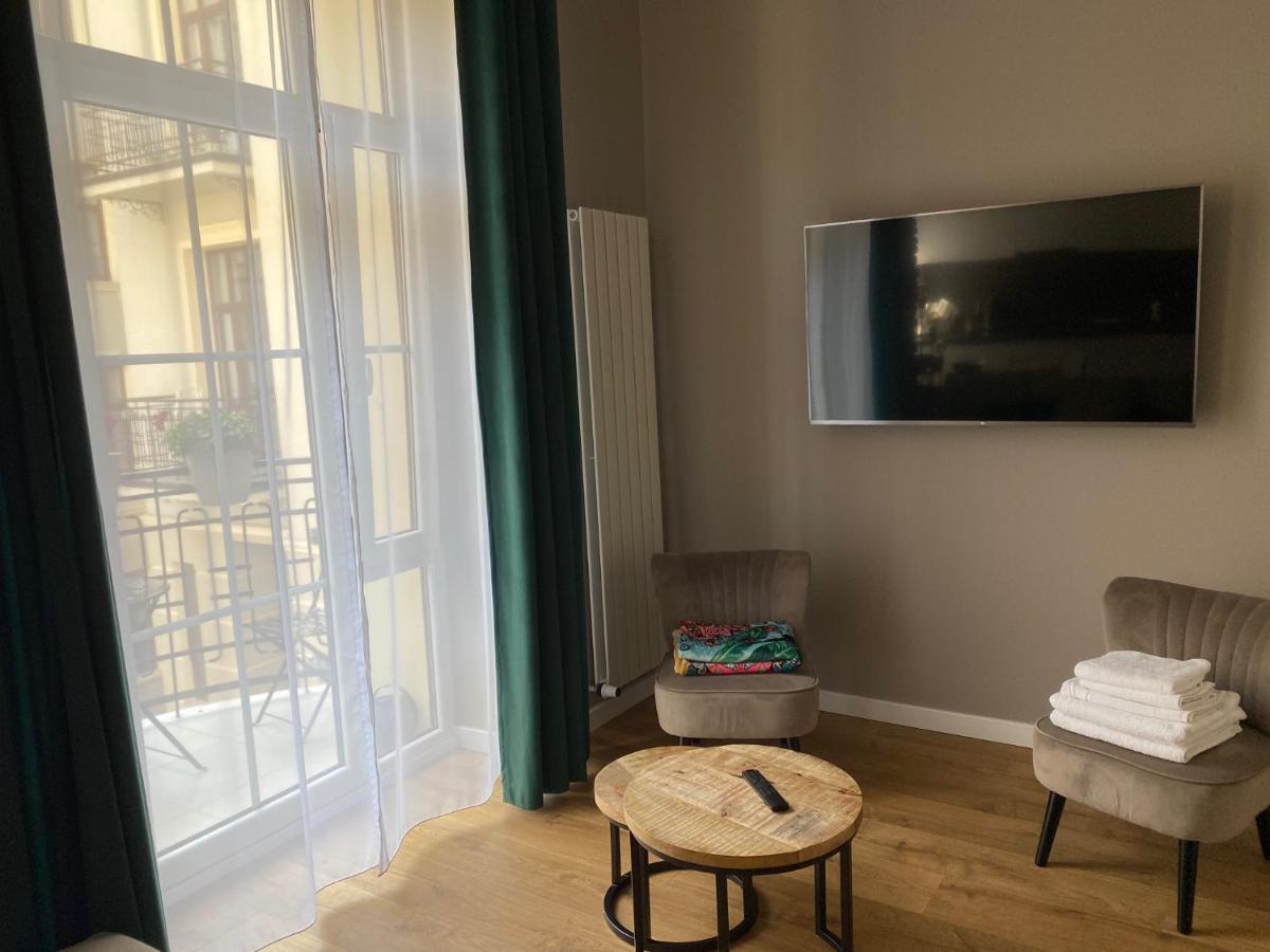 Apartament Green - Piotrkowska 37 วูดช์ ภายนอก รูปภาพ