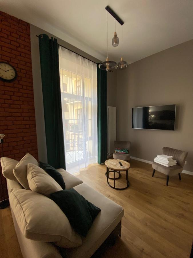 Apartament Green - Piotrkowska 37 วูดช์ ภายนอก รูปภาพ